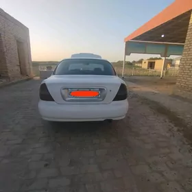 Hyundai Sonata 1999