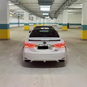Toyota Camry 2020