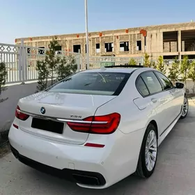 BMW 740 2017