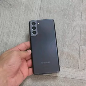 Samsung S21. 8/128 . wetnam