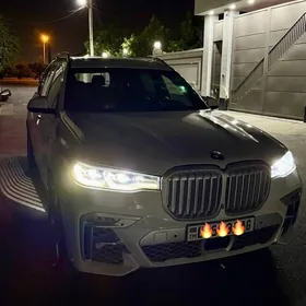 BMW X7 2020