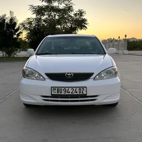 Toyota Camry 2003