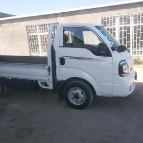 Kia Bongo 2020