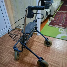 ходунки на колесах