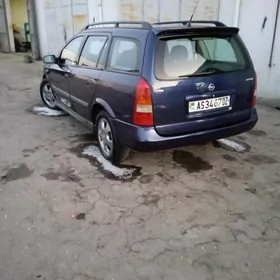 Opel Astra 2000