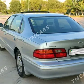 Toyota Avalon 1999