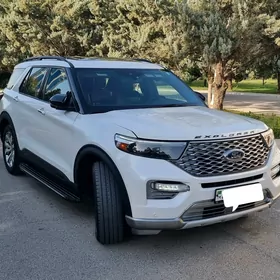 Ford Explorer 2021