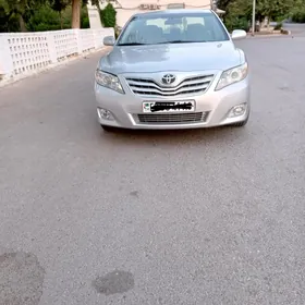 Toyota Camry 2010