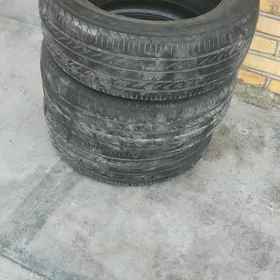 teker 215/55/17