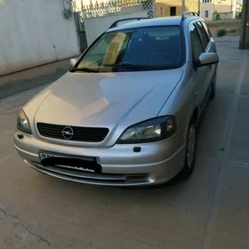 Opel Astra 2000