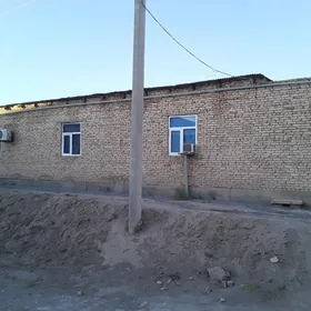 дом