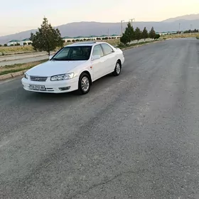 Toyota Camry 2000