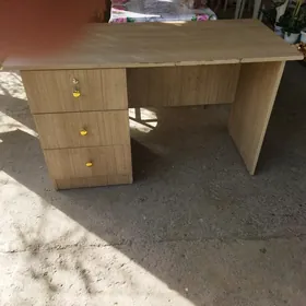 стол письменный