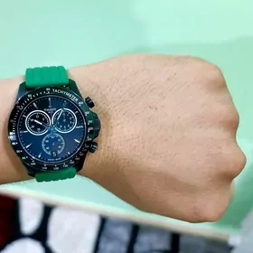 Tissot Sagat Часы