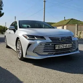Toyota Avalon 2019