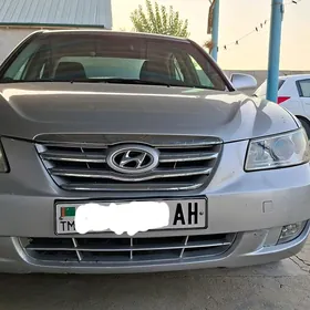 Hyundai Sonata 2009