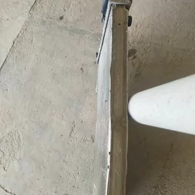 opel astra j radiyator suwuky