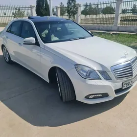 Mercedes-Benz E350 2010