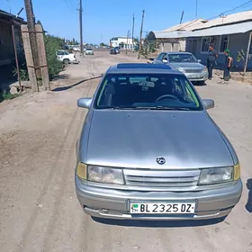 Opel Vectra 1992