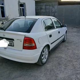 Opel Astra 2003