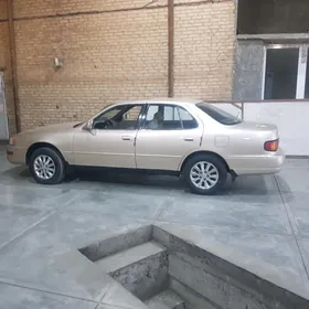 Toyota Camry 1993