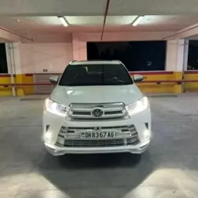 Toyota Highlander 2018