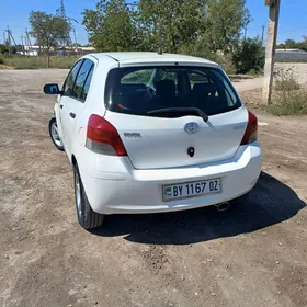 Toyota Yaris 2008