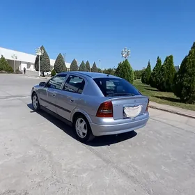 Opel Astra 2003