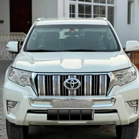 Toyota Land Cruiser Prado 2019