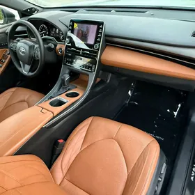Toyota Avalon 2022