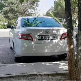 Toyota Camry 2010