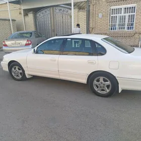 Toyota Avalon 1999