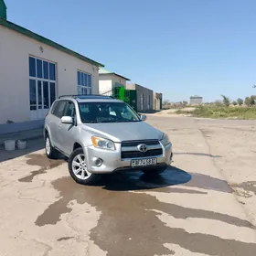 Toyota RAV4 2009
