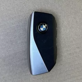 bmw acar yitdi