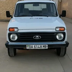 Lada Niva 2004