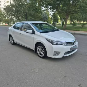 Toyota Camry 2014