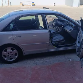 Toyota Avalon 2000