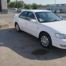 Toyota Camry 1997