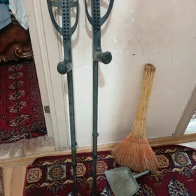 продам костыли