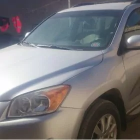 Toyota RAV4 2009