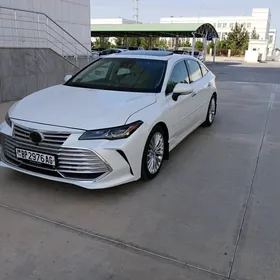 Toyota Avalon 2019