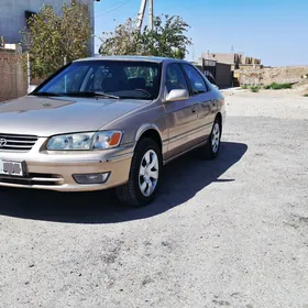 Toyota Camry 1999