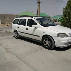Opel Astra 2001