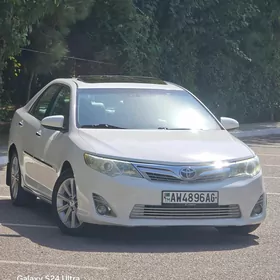 Toyota Camry 2013