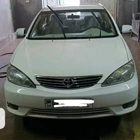 Toyota Camry 2004