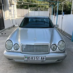 Mercedes-Benz E320 1999