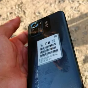 poco m5s