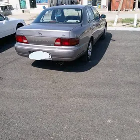 Toyota Camry 1996