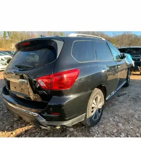 Nissan Pathfinder 2020