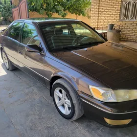 Toyota Camry 2001